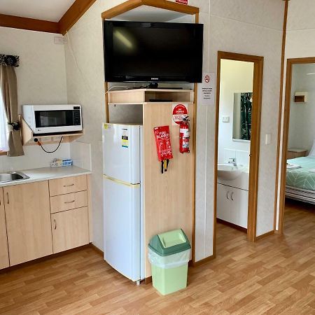 Tatura Cabin & Caravan Park Extérieur photo