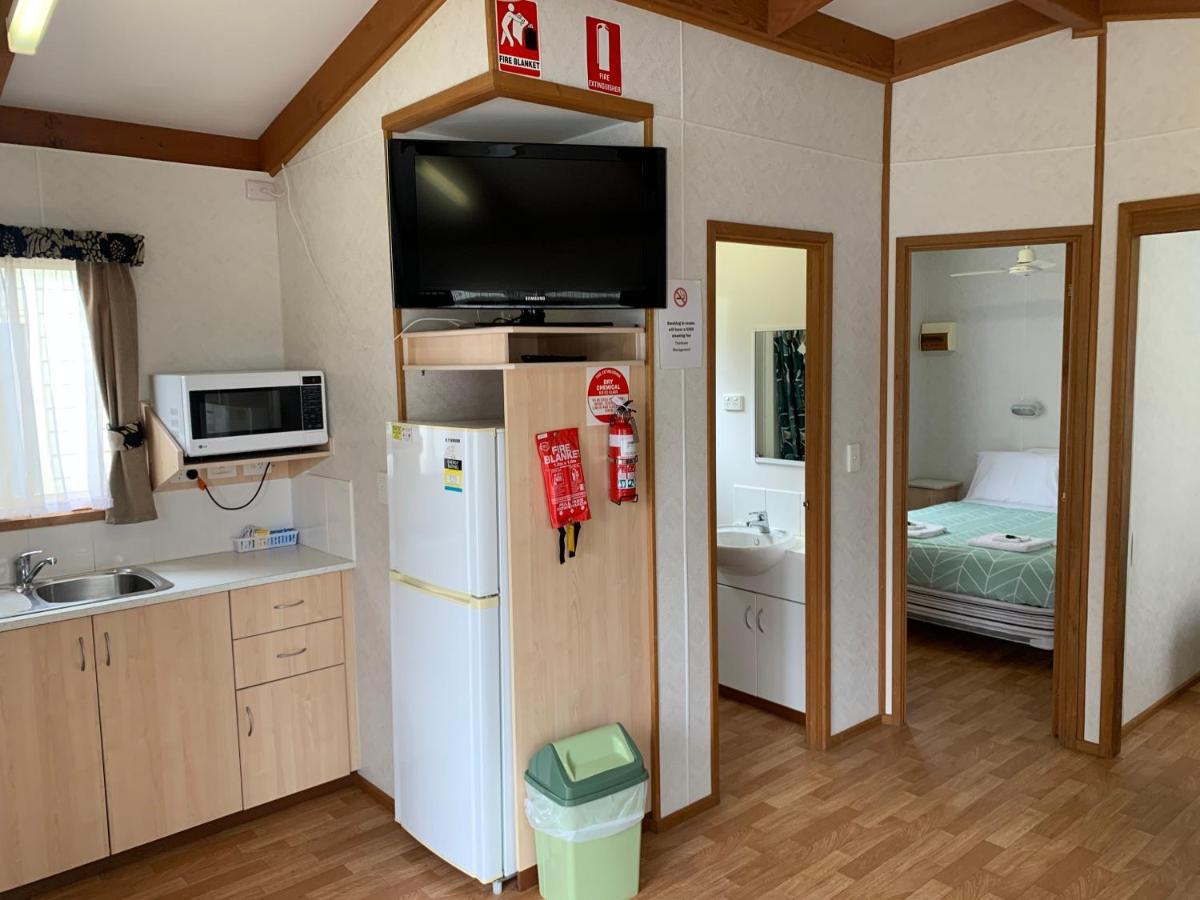 Tatura Cabin & Caravan Park Extérieur photo