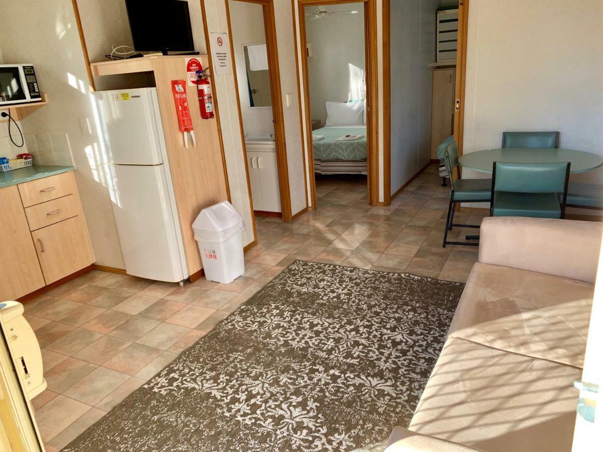 Tatura Cabin & Caravan Park Extérieur photo