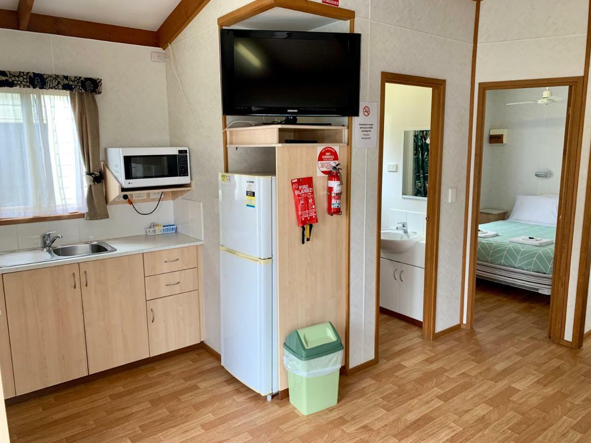 Tatura Cabin & Caravan Park Extérieur photo